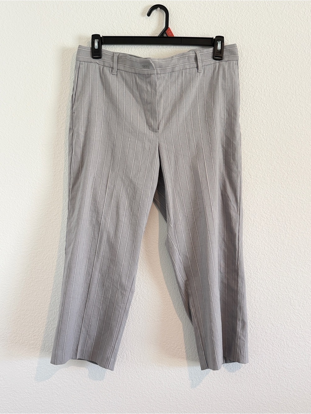 J. Jill Light Gray Pinstripe Cropped Dress Pants Petite 14